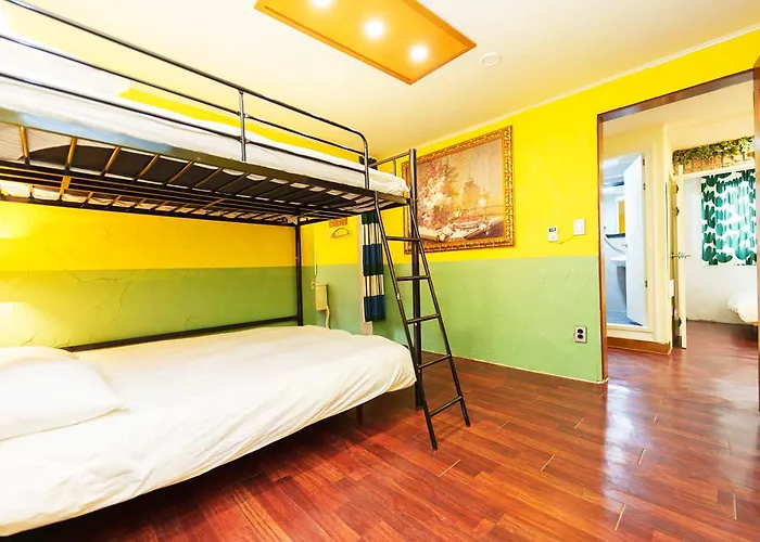 2 - Gu&Anne House Seoul Hongdae Stn 5Rooms,4Bathroom * Seoul