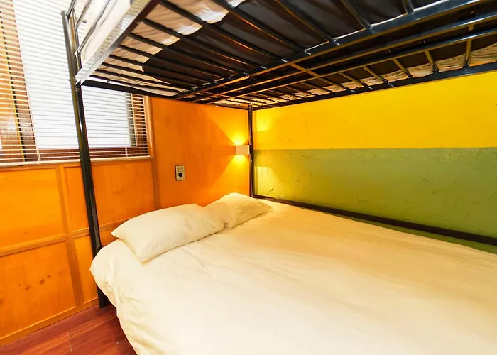 2 - Gu&Anne House Seoul Hongdae Stn 5Rooms,4Bathroom Apartment
