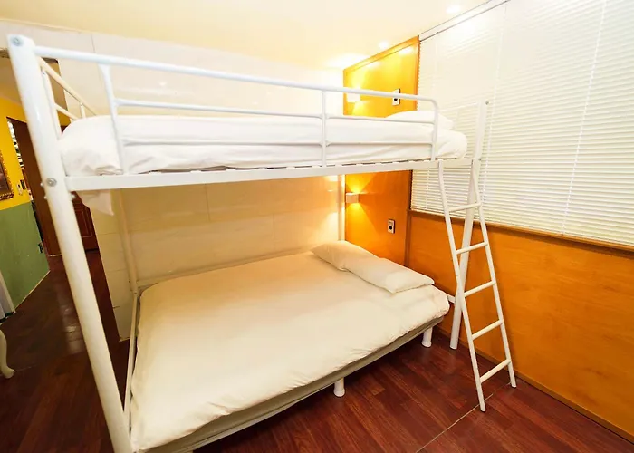Apartment 2 - Gu&Anne House Seoul Hongdae Stn 5Rooms,4Bathroom Seoul