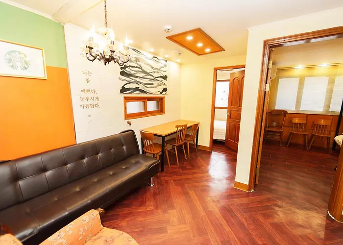 2 - Gu&Anne House Seoul Hongdae Stn 5Rooms,4Bathroom Apartment *