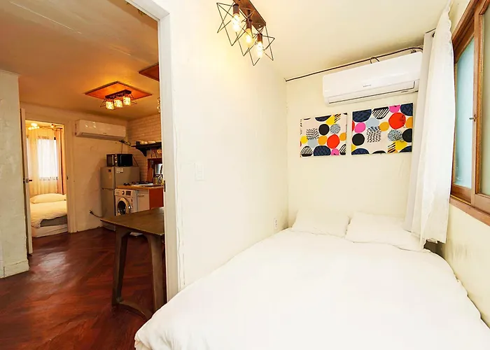 Apartment 2 - Gu&Anne House Seoul Hongdae Stn 5Rooms,4Bathroom Seoul