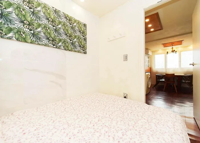 Apartment 2 - Gu&Anne House Seoul Hongdae Stn 5Rooms,4Bathroom *