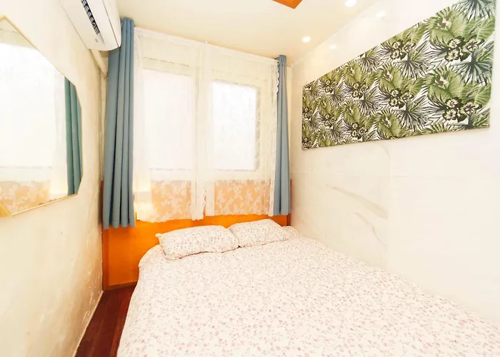 2 - Gu&Anne House Seoul Hongdae Stn 5Rooms,4Bathroom Seoul