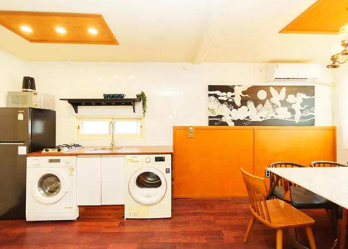 2 - Gu&Anne House Seoul Hongdae Stn 5Rooms,4Bathroom Apartment Seoul