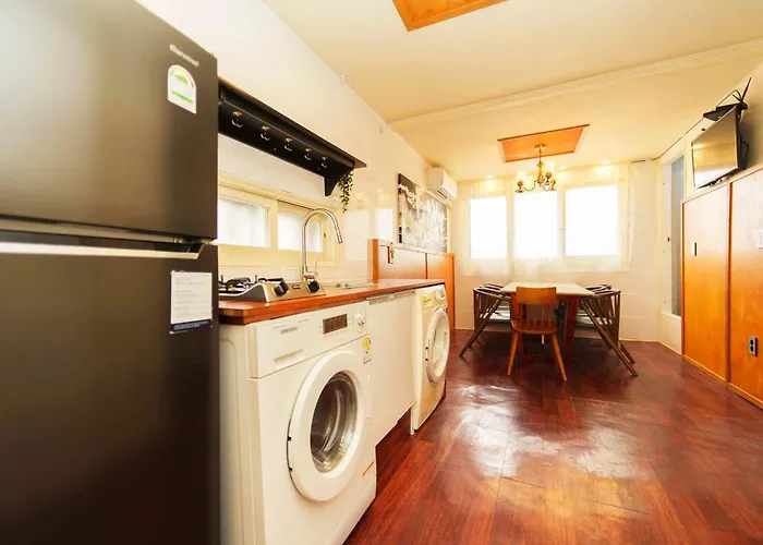 2 - Gu&Anne House Seoul Hongdae Stn 5Rooms,4Bathroom * Seoul